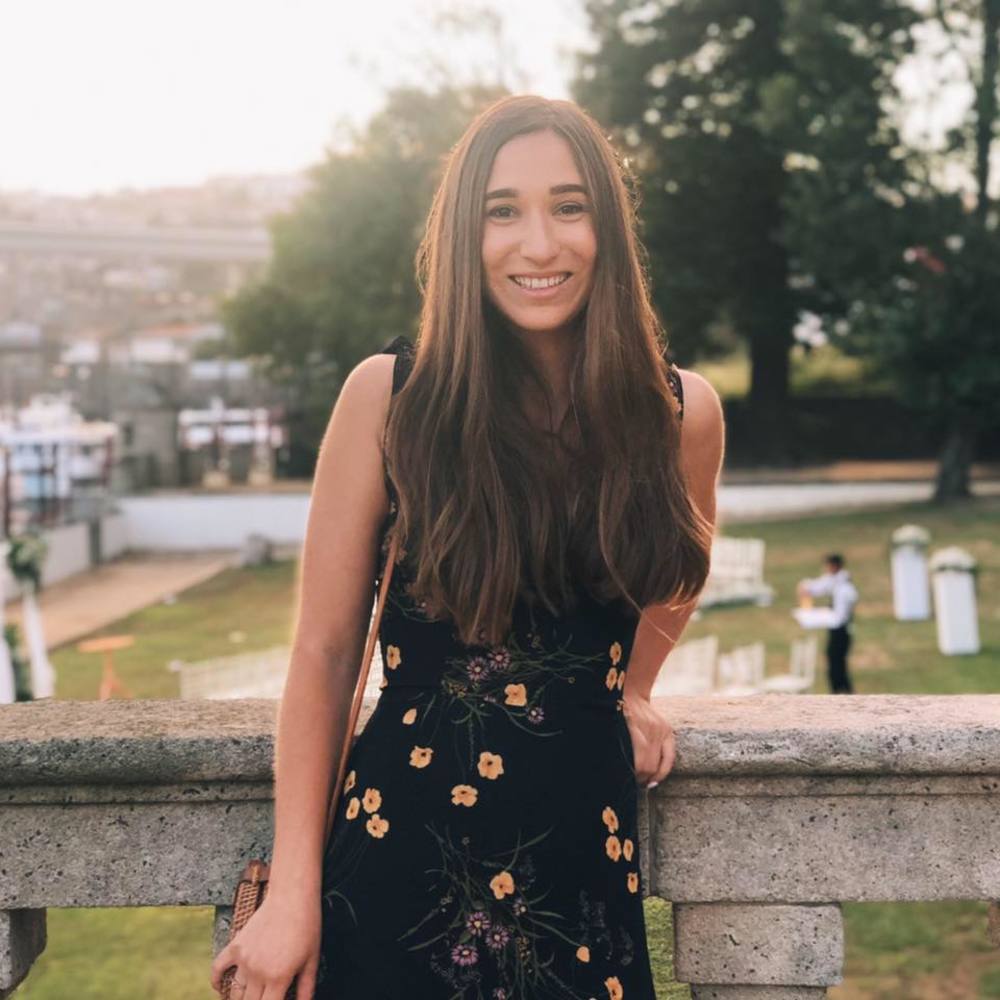 Meet your Posher, Emily